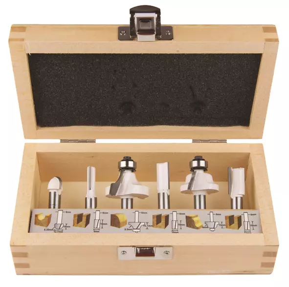 MAKITA Jyrsinteräsarja, 6-osaa D-53540 - Makita Jyrsimien tarvikkeet - 088381449915 - 1