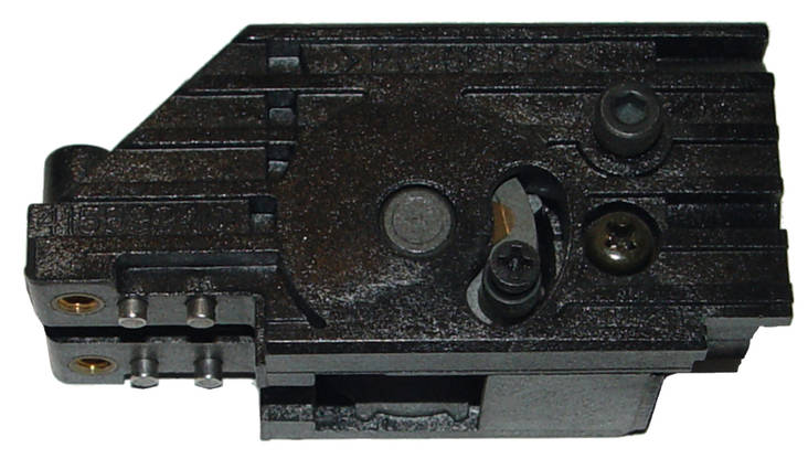 MAKITA Syöttölaitteen etupää 182858-0 - Syöttölaitteet ja ruuvauskärjet - 088381136976 - 1