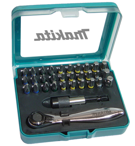 MAKITA Ruuvikärkisarja räikällä 32-osaa P-79790 - Poranterä- ja konekärkisarjat - 088381417877 - 1