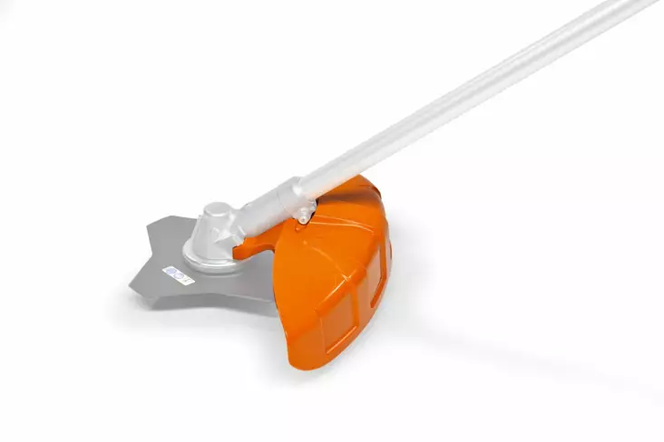 STIHL Teräsuojus metalisille neljä- ja kolmelapaisille ruohoterille - STIHL Lisävarusteet - 886661474127 - 1