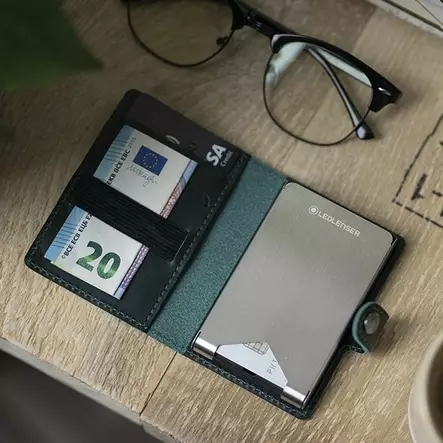 LEDLENSER LITE WALLET LOMPAKKO DARK FOREST - Ledlenser Lite Wallet - 4058205024709 - 2